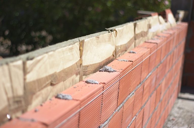 Comment isoler un mur en parpaings ? Le Tandem — free download