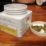 comment-consommer-fleur-cbd