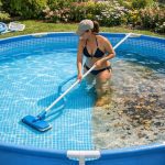 découvrez des astuces efficaces et faciles pour nettoyer le fond de votre piscine tubulaire et garder une eau claire et saine toute la saison.
